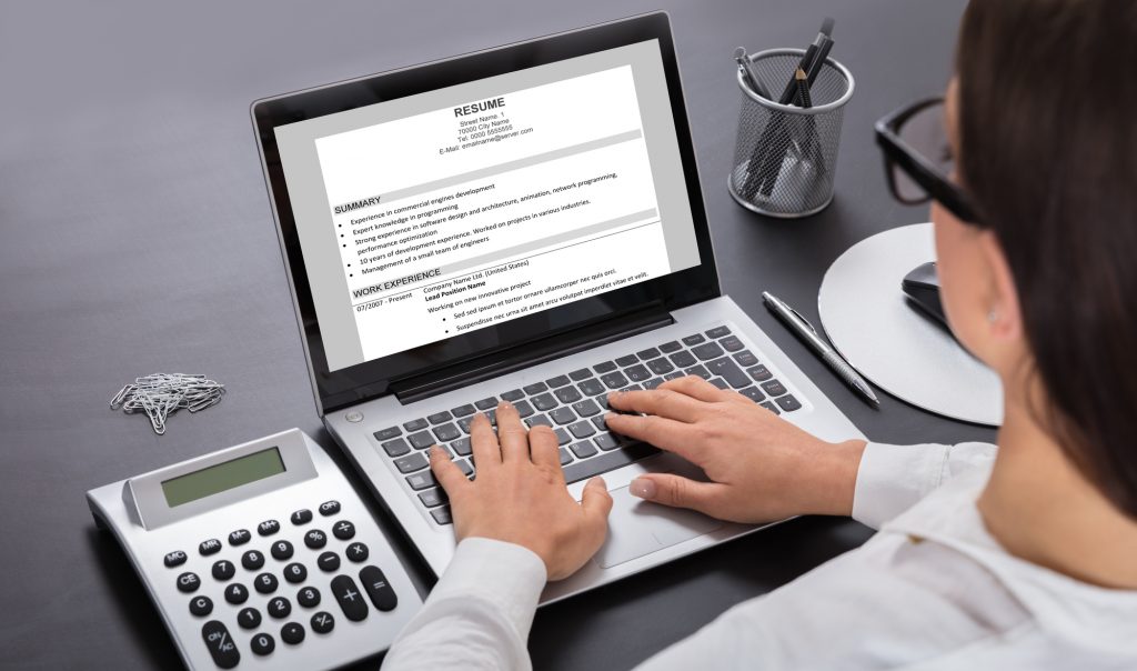 5 Essential Items to Highlight in Your EHS Resume